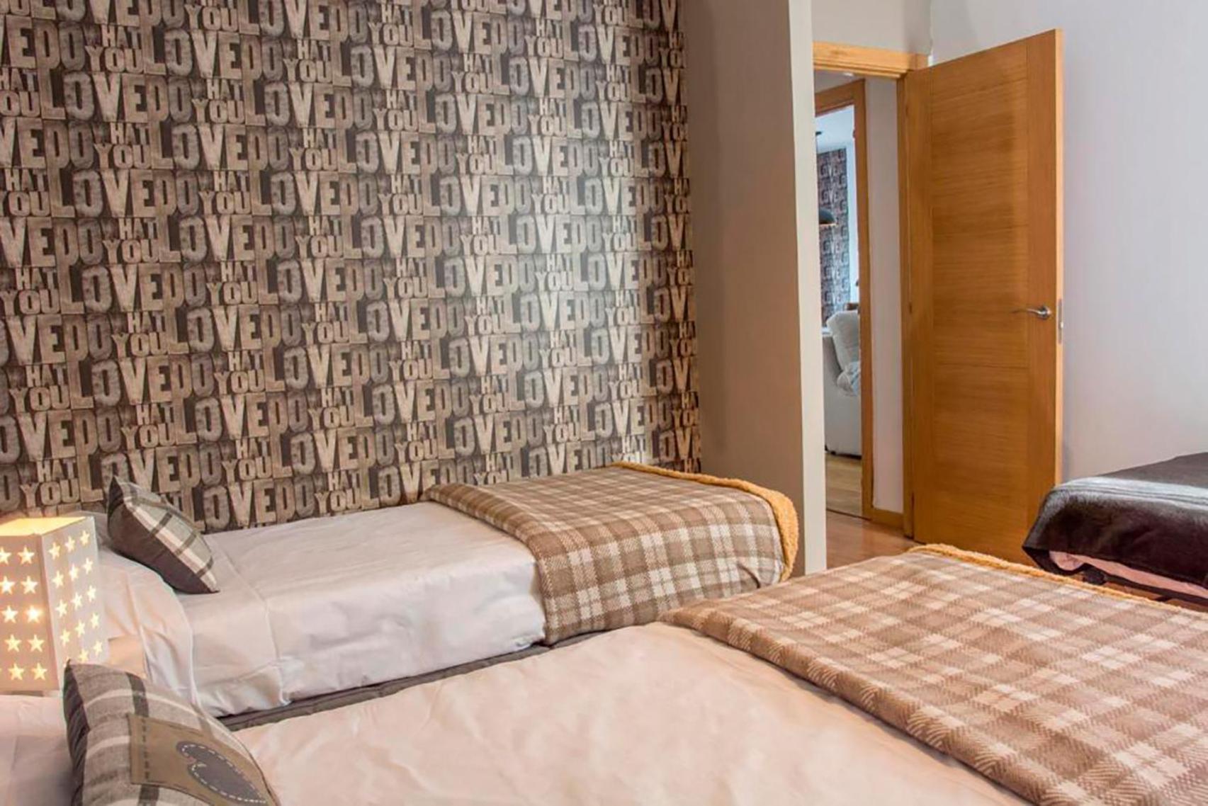 Apartamento A 15 Minutos De Baqueira Les Bordes Eksteriør billede