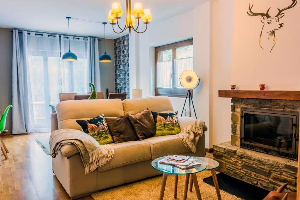 Apartamento A 15 Minutos De Baqueira Les Bordes Eksteriør billede